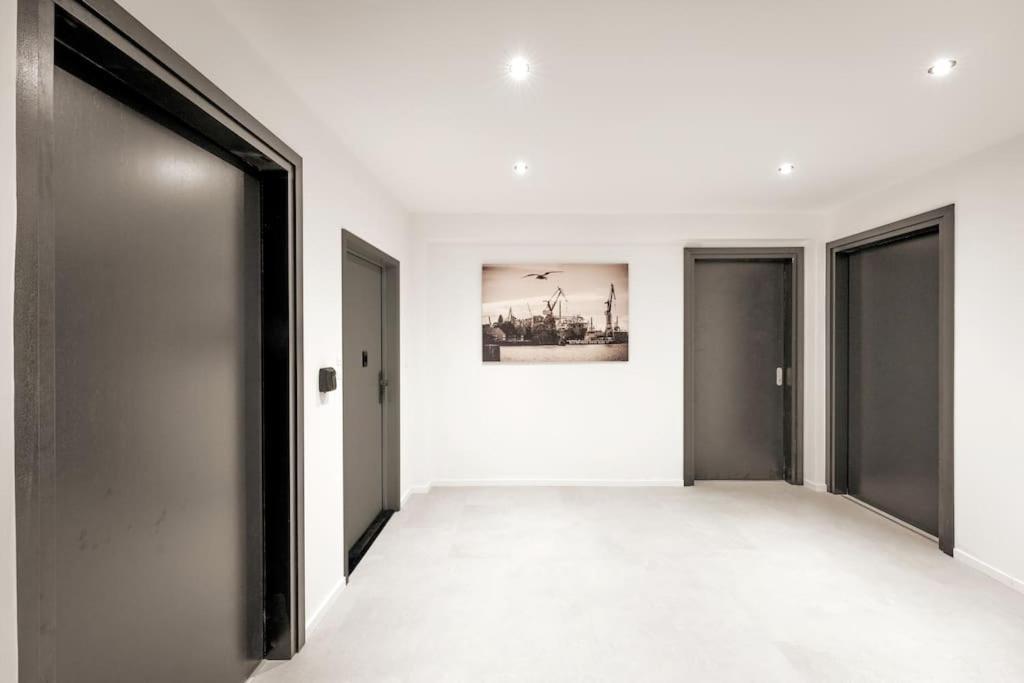 Hh 03 By Rockchair - Superhost Status - Modernes Apartment Mit Sonnigem Balkon & Premium Boxspringbetten In Winterhude - Hamburg Top Geheimtipp מראה חיצוני תמונה