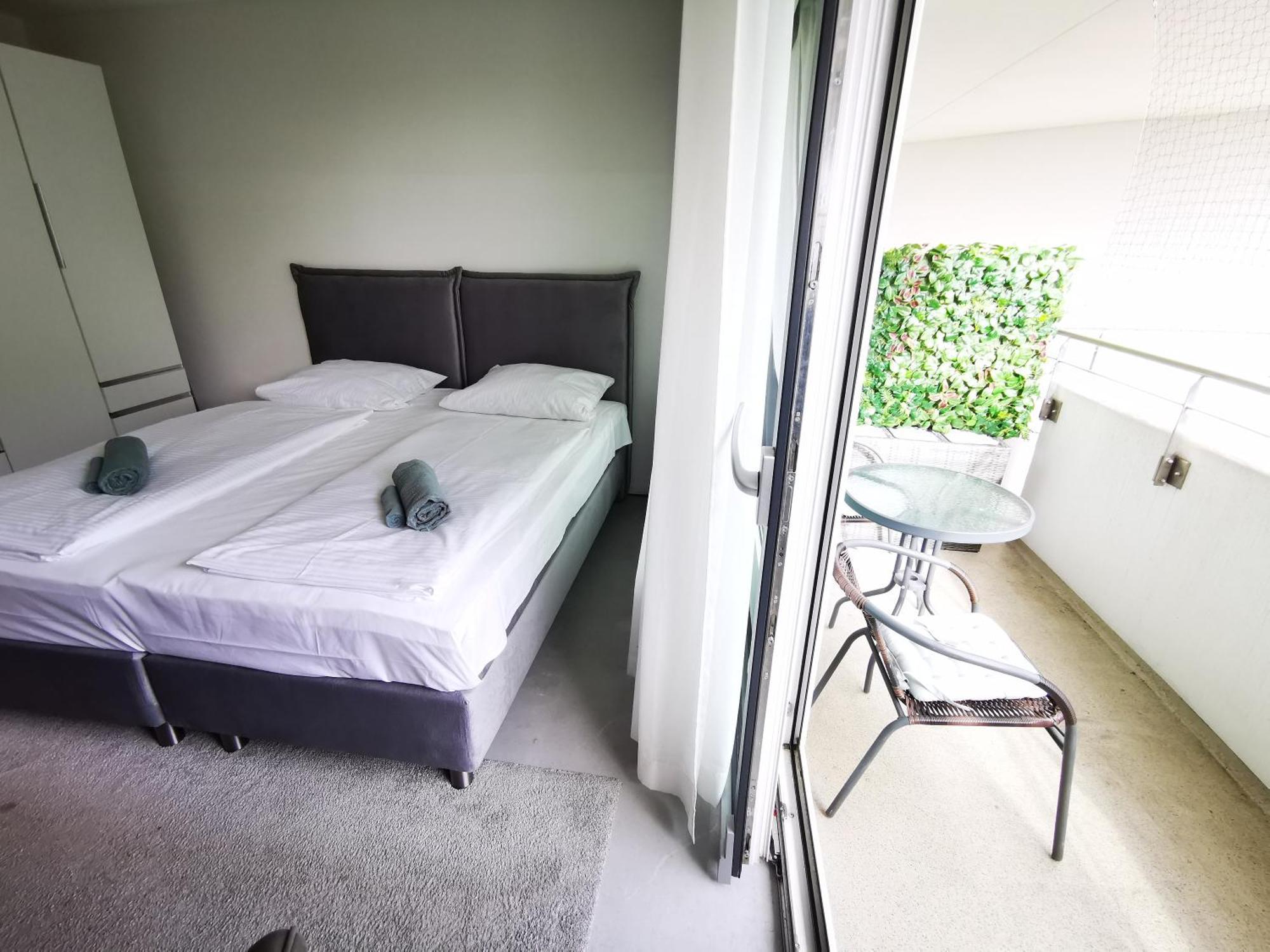 Hh 03 By Rockchair - Superhost Status - Modernes Apartment Mit Sonnigem Balkon & Premium Boxspringbetten In Winterhude - Hamburg Top Geheimtipp מראה חיצוני תמונה